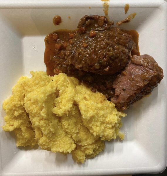 Brasato di guancetta con polenta